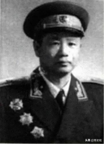 1947年，華北縱隊司令員下令司令部緊急撤退，由此躲過敵機轟炸
