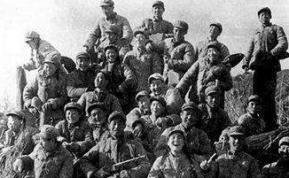 抗美援朝勝利在即，主席力排眾議，急調二十四萬大軍奔赴前線