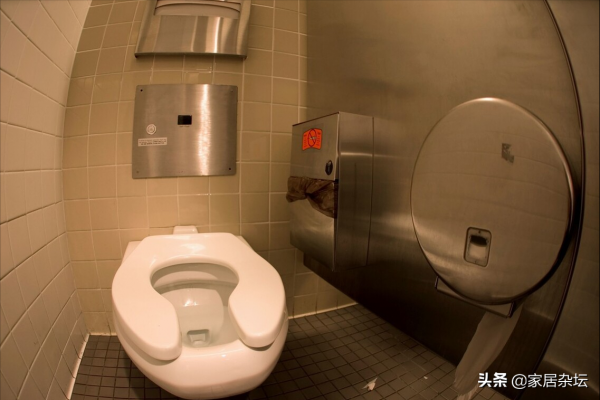 糾結馬桶選箭牌還是選TOTO，弄清品牌情況，再看4點選擇建議