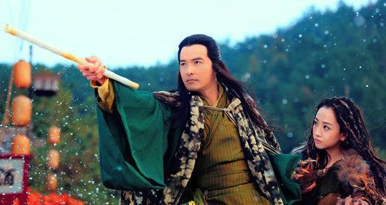 周海媚變滅絕師太，葉童一人演三代，翻拍劇裡多少熟臉在賣情懷？