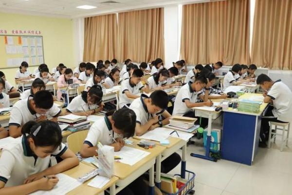 “大學”和“學院”之間的差距,可不是一星半點,別等畢業才知道 “大學”和“學院”之間的差距,可不是一星半點,別等畢業才知道