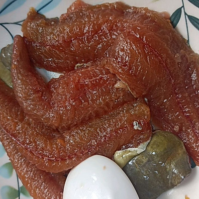 五郞草塘蝨魚釀青椒這樣做也太好吃了，每天下飯都靠它