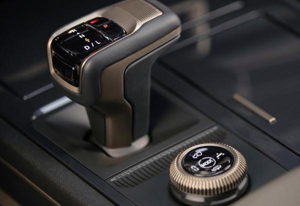 簡單粗暴堆電池 HUMMER EV車重資料公佈