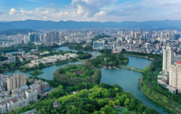 請來欣賞福建的湖 請來欣賞福建的湖