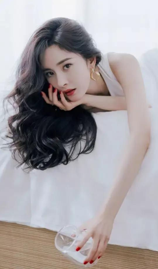 楊冪太驚豔了 楊冪太驚豔了