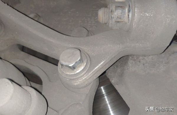 活久見,兩廂車配6缸發動機!9萬買輛曾經50萬的寶馬1系值不值? 活久見,兩廂車配6缸發動機!9萬買輛曾經50萬的寶馬1系值不值?