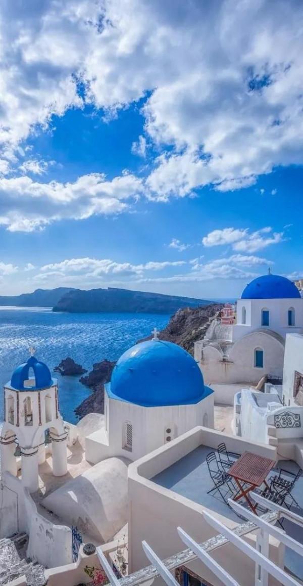 你見過海水、藍天和白雲建造的房子嗎？