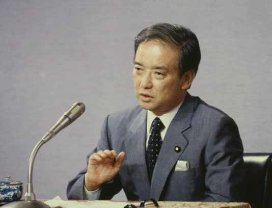 最親華日本首相走了：向南京道歉 天安門獻花 承認日本文化起源中國