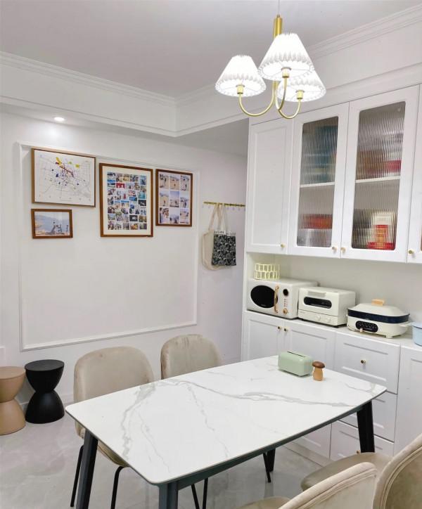 安徽一戶人家的裝修,面積不大,卻又暖又大方,是被人羨慕的樣子 安徽一戶人家的裝修,面積不大,卻又暖又大方,是被人羨慕的樣子