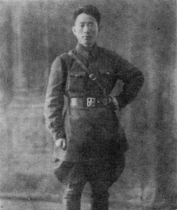 被林彪稱為“一個頂三個”的參謀長,暴脾氣的劉亞樓到底有何能耐 被林彪稱為“一個頂三個”的參謀長,暴脾氣的劉亞樓到底有何能耐