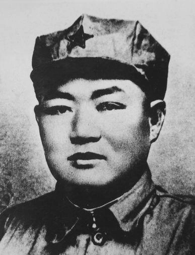 毛澤東面對30萬敵人圍剿，卻下令部隊原地睡覺3天，有何計謀？