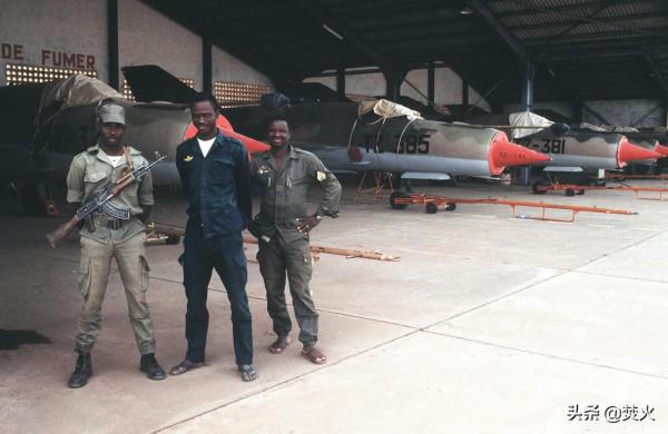 非洲國家：馬裡空軍