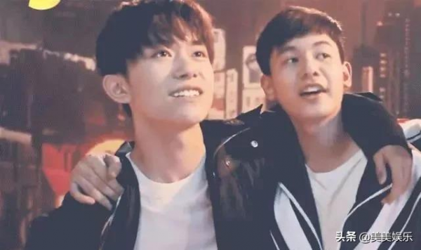 易烊千璽室友換女友太快！疑似無縫銜接，網友：小小年紀就渣了？