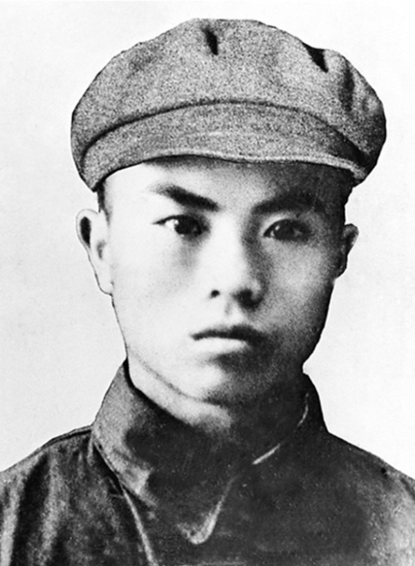 1952年，羅盛教冬日救人犧牲，女知青慕名嫁給弟弟，現在過得怎樣