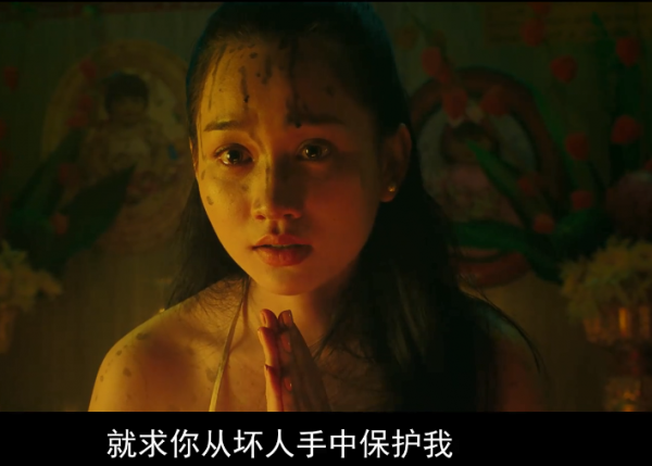 女歌星懷抱洋娃娃割腕自殺，最新越南恐怖電影，很有創意