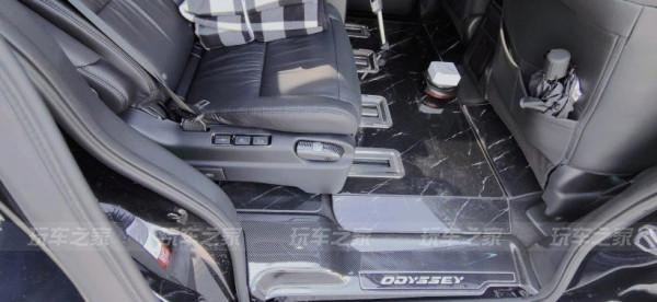 當奶爸後提本田奧德賽 改裝成黑武士風格後帥氣十足