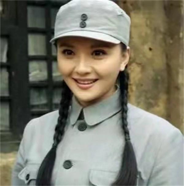 八路軍115師的副旅長,開會時被旅長派人暗殺,犧牲時只有32歲 八路軍115師的副旅長,開會時被旅長派人暗殺,犧牲時只有32歲