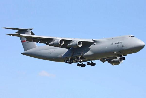 C-5“銀河”運輸機圖集（270圖）