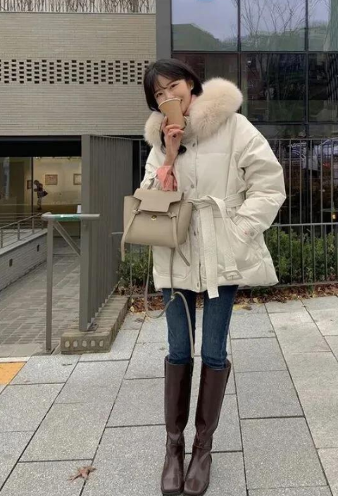 冬天穿棉襖怎麼搭褲子?分享3個“穿搭法則”,簡單實用又保暖 冬天穿棉襖怎麼搭褲子?分享3個“穿搭法則”,簡單實用又保暖