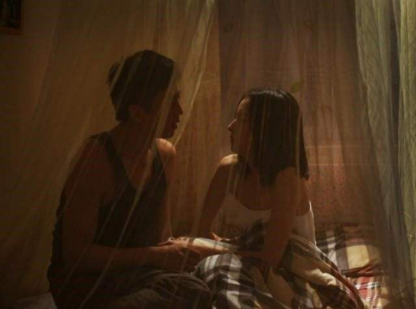 1992年，為傳宗接代夫妻倆找村裡人“幫忙”，6年後丈夫離奇身亡