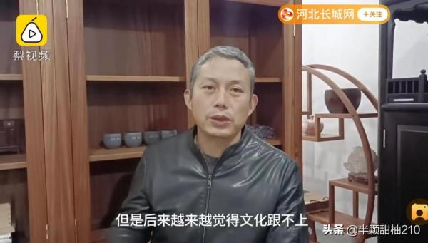 51歲大叔考上大學和兒子同班，年齡從來都不是學習的攔路虎