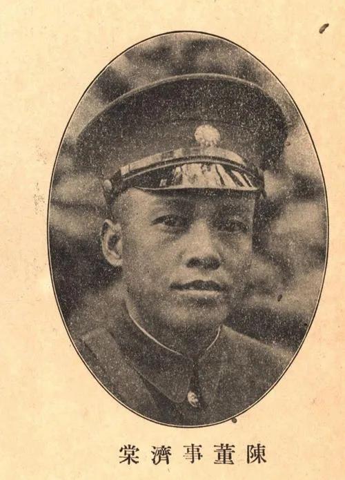 被排擠失去權力後毛主席在幹嘛？忍辱負重，率先完成長征前準備