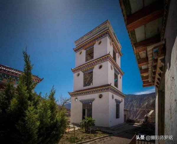 世界獨一無二的天主教堂在西藏