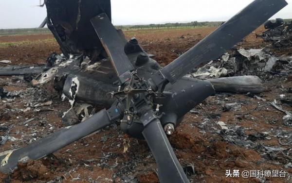 美軍直升機被炸成碎片，戰鬥在敘利亞爆發，美軍遭遇猛烈火力反擊
