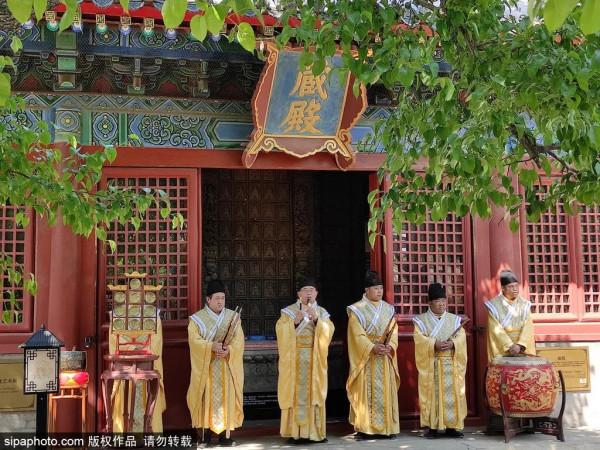 一個地鐵站玩兒一天!一站式吃喝玩樂~ 一個地鐵站玩兒一天!一站式吃喝玩樂~