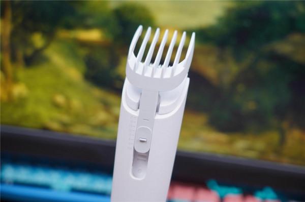 售價99元，比小米的同類產品還具價效比，這一次飛科贏了