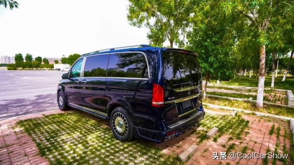 定製豪華內飾,標配9AT+空氣懸掛,這輛KEDE克蒂巴赫值得重視 定製豪華內飾,標配9AT+空氣懸掛,這輛KEDE克蒂巴赫值得重視