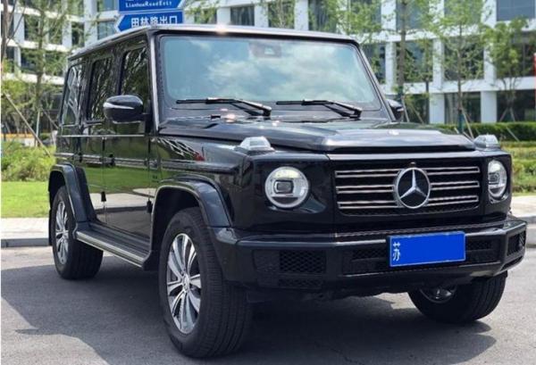 試駕賓士G 500,主打越野配4.0T引擎,提供差速鎖+低速四驅! 試駕賓士G 500,主打越野配4.0T引擎,提供差速鎖+低速四驅!