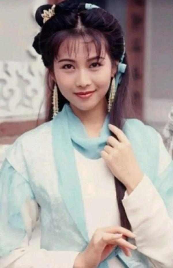 姐弟戀到底有多香，這4位嫁給“小丈夫”的女星，個個都是倒貼