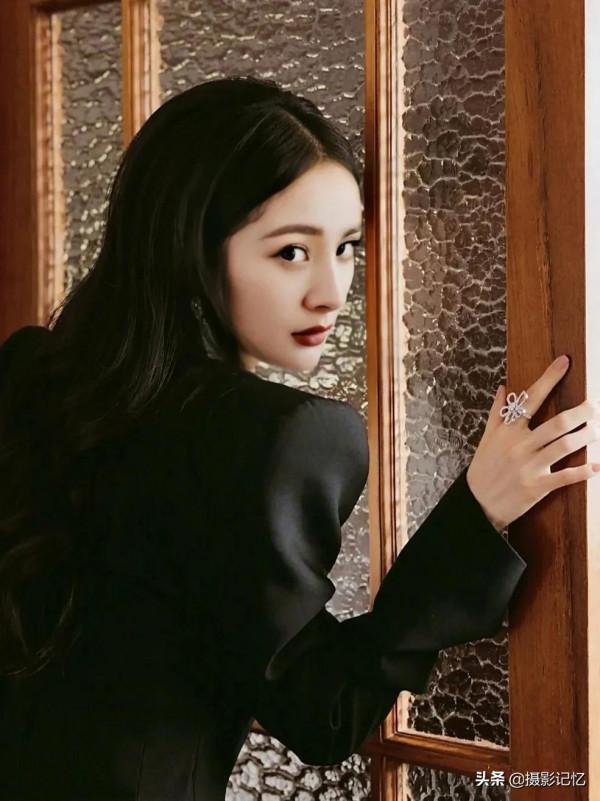 楊冪:回眸一望,撩人心扉 楊冪:回眸一望,撩人心扉