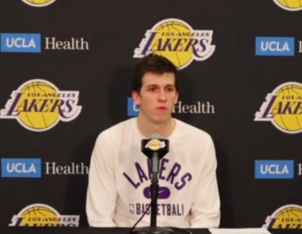 裡夫斯:我的工作就是上場努力打球 球隊還處在磨合過程 裡夫斯:我的工作就是上場努力打球 球隊還處在磨合過程