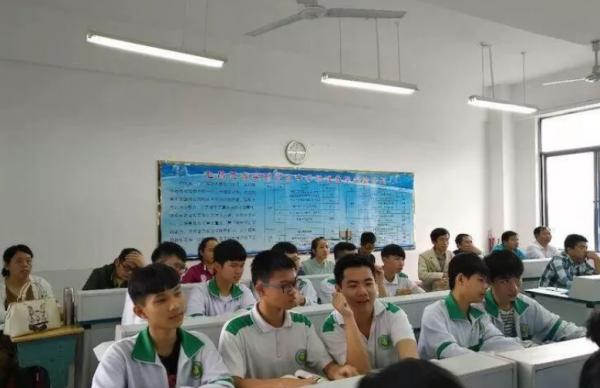 &OpenCurlyDoubleQuote;中國百強中學&rdquo;名單出爐，衡水中學屈居第二，榜首知名度不高