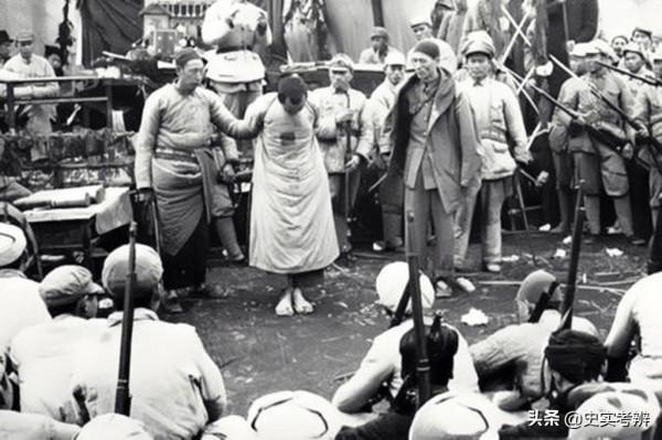 “雙槍老太婆”趙洪文國：從抗日英雄到匪首，後被人民政府槍決