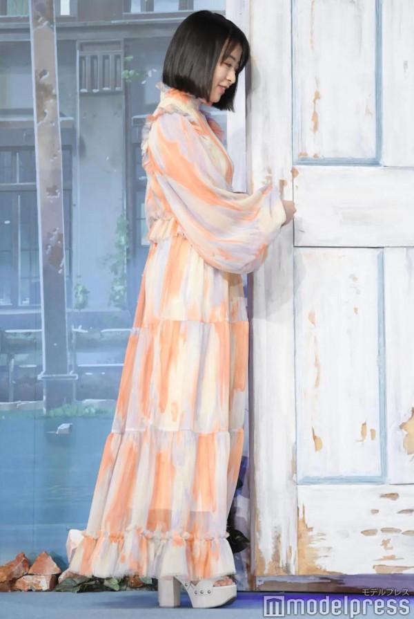 新海誠新作《雀兒快把門關上》開拍，森七菜攜手上白石萌音主演