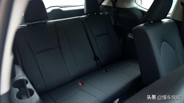 6座/7座SUV強強對話，大眾攬境和豐田漢蘭達誰表現更全面？