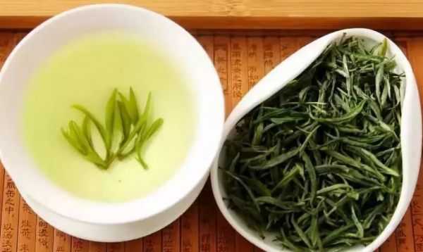 綠茶放了10年,還能喝嗎?綠茶的最佳飲用期,到底是多長時間? 綠茶放了10年,還能喝嗎?綠茶的最佳飲用期,到底是多長時間?