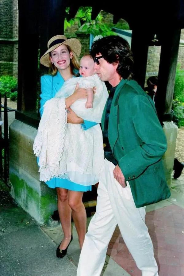 傑瑞·霍爾（Jerry Hall）的皺紋