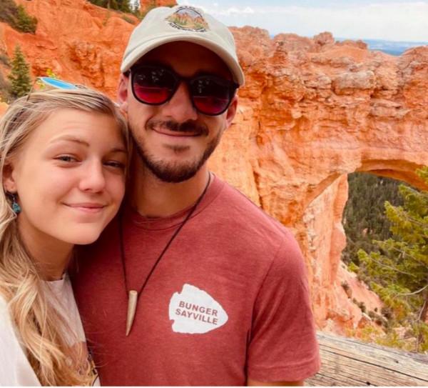 美國情侶房車旅行失蹤案！女方屍體找到，網友擔心男友已自殺