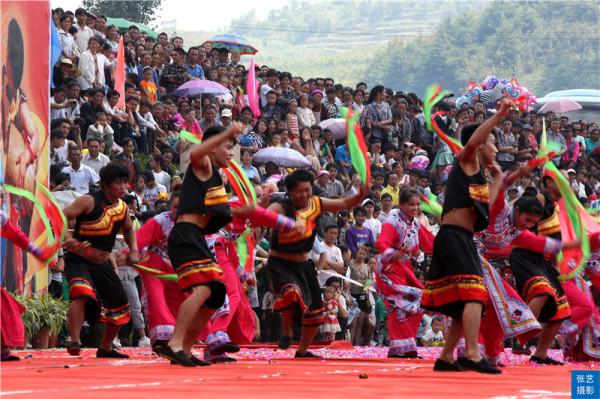 貴州西部藏了個“中國涼都”，夏季只有19℃，沿途都是少數民族村