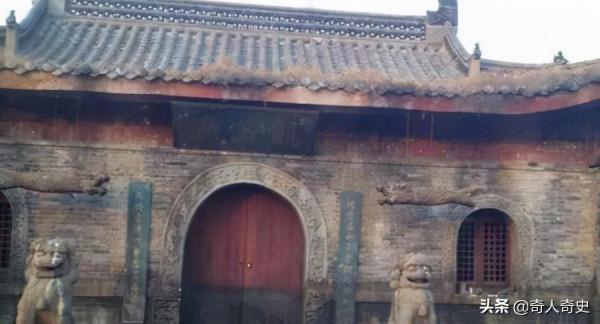 古人為何“寧可野宿荒墳，也不夜居古廟”？難道古廟比荒墳還可怕