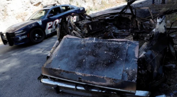 墨西哥：裝甲車撞入監獄，與警察激戰1小時引爆炸彈，救走9名罪犯