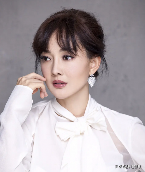 運動員轉演員的9位明星，有人文體兩開花，有人因人品跌落神壇