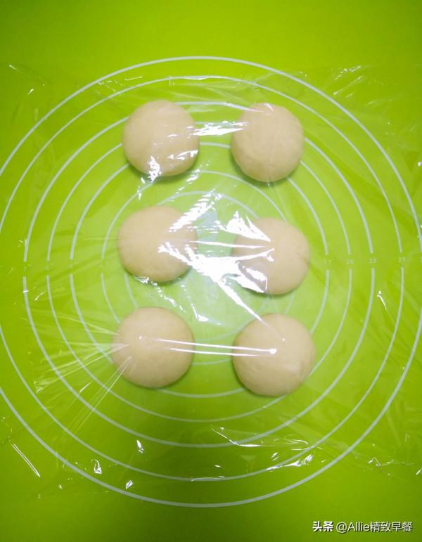 都說麵包易發胖，分享我做的無糖少油麵包，柔軟拉絲又低脂，安排