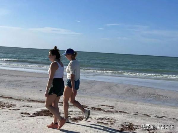 細白如銀｜翠霞帶你徜徉達Siesta Key 海灘