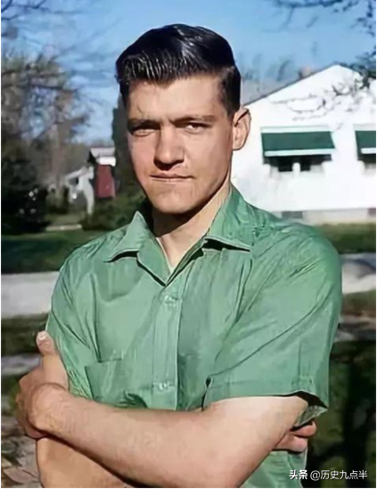 智商167的哈佛天才,黑化之後有多可怕?數百FBI特工17年抓不到人 智商167的哈佛天才,黑化之後有多可怕?數百FBI特工17年抓不到人