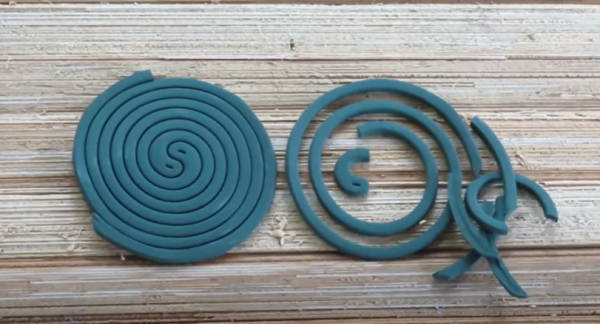 蚊香為什麼兩卷套一起?怎麼分才不會斷?| 趣問萬物 蚊香為什麼兩卷套一起?怎麼分才不會斷?| 趣問萬物